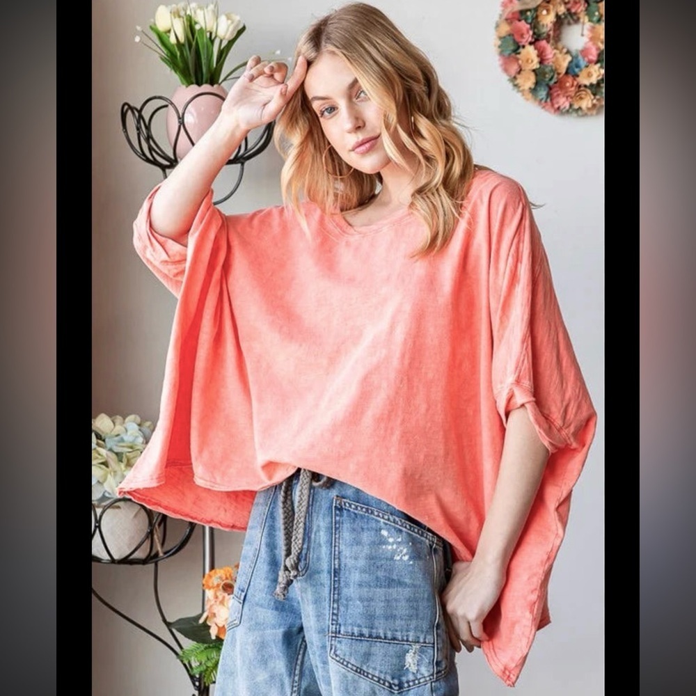 Oli & Hali Walking on Sunshine Coral Short Sleeve Top